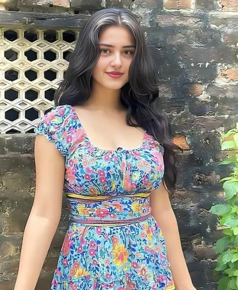 Colaba Escorts - Book Now Escorts in Colaba, Mumbai - Companions in South Mumbai