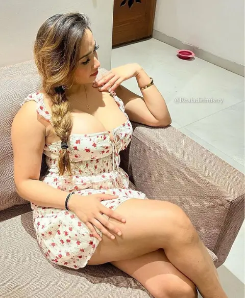 Kurla Escorts - Book Now Escorts in Kurla, Mumbai - Central suburb companions