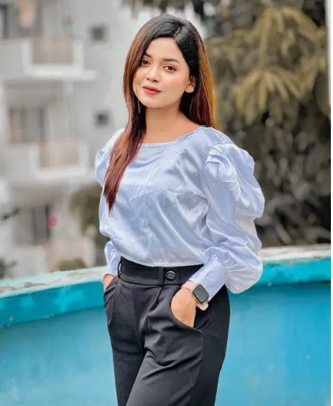 Vashi Escorts - Book Now Escorts in Vashi, Navi Mumbai - Premium companionship